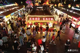 航拍沈阳最有烟火气的国际夜市 沈阳夜猫子都来这觅食图片