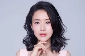 著名女星颜丹晨：主演《花季雨季》成名，而今爱情婚姻成谜图片