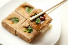 俗话说：“臭味相投”，看了下面食物你会发觉臭豆腐真的很不起眼图片