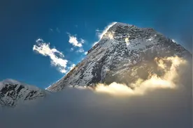 珠峰登顶成功！登顶背后的困难你知道吗图片