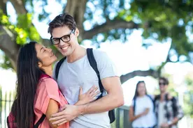 看看GAI周延和王斯然，女追男的爱情原来竟然这么甜图片