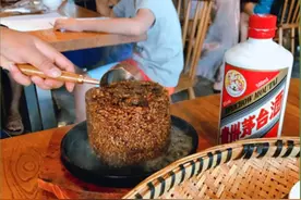 男版名媛朋友圈照片曝光，茅台烧饭？妹子好歹身材和奢侈品是真货图片