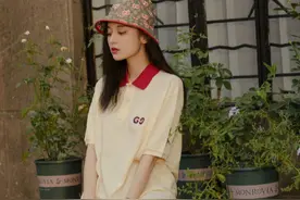 欧阳娜娜新晋人气小花，日系polo衫时尚新潮，带你领略原宿风图片