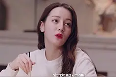 迪丽热巴被黄景瑜爆料囤零食，私下吃到不停嘴，让张馨予长胖十斤图片