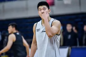 北京16人大名单出炉！雅尼斯回归收获两大强援，王骁辉仍获重用图片