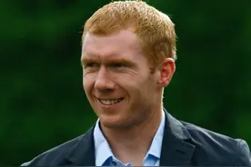 曼联92班解雇赛季不败主帅，斯科尔斯要亲自上阵过把瘾图片