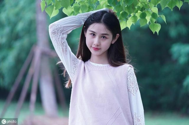 情感美文《素色流年，静守安然》，畅想人生，文字优美，赏心悦目