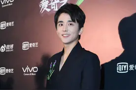 看上去人畜无害的“张新成”，不仅是学霸，还十分的多才多艺图片