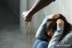 男子与幼女自愿发生关系，算不算强奸？哪些情形不追究责任？图片