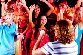 开学第一课：谈一谈偶像力量图片