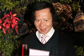 68岁郭炳江时隔六年重返郭得胜基金会董事局，郭家三房人重修旧好图片