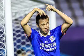 上海申花最新伤情：金信煜右脚胫骨骨折，将回上海疗养图片