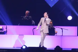 老司机费玉清65岁生日，恭祝小哥生日快乐图片