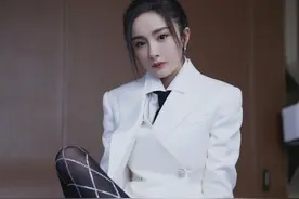 管不住嘴迈不开腿还想拥有杨幂般的腿？燃脂魔力裤轻松穿出大长腿图片