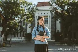 清华一日游：朱自清散文《荷塘月色》的美景，走二校门逛各大食堂图片