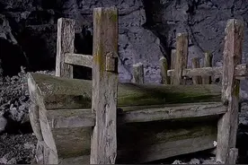 湖南一山洞发现800年古墓，价值连城却无人敢碰！村民：谁去谁死图片