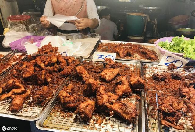 餐饮知识:用好这三招营销方法,餐饮店里顾客纷纷爆满