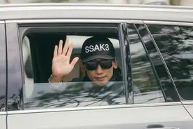 Rain 扫荡组合出道的那天图片