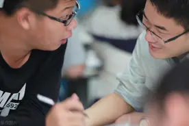 成绩稳居年级前三，学霸的学习经验分享：不熬夜，牢记这三点图片