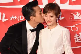 孙俪微博晒趣事：邓超用可擦拭圆珠笔记行程，第二天字自动消失了图片