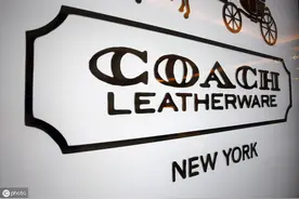 COACH专柜和奥莱是一样的？那你就真out了图片