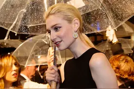 诺兰新片女主！身高1米9绝世美人，出演戴安娜王妃获一致好评图片