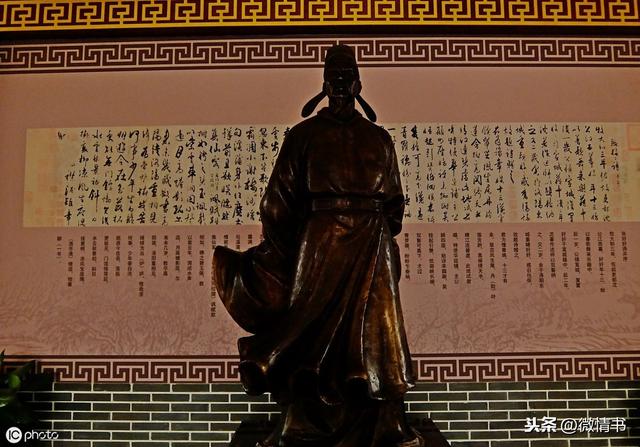 这首诗号称“古今七律之冠”，前无古人，后无来者