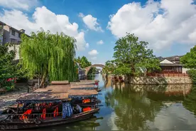 从学徒到坐拥两千万白银，这位商界传奇，将南浔之光洒向全世界图片