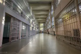 带着孩子一起坐牢，韩国女子监狱里一位单亲妈妈为孩子而涅槃图片