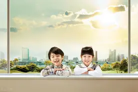 假如时光可以倒流，你想回到哪里？童年，还是某个十字路口？图片