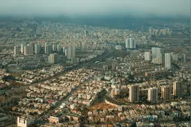 外贸注意！限制进口、通货膨胀、本币贬值，出口伊朗风险变高图片