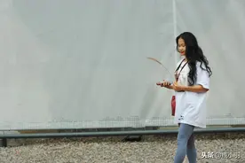 我依旧“爱你”，可是我们不能再继续了，此后山高路远，望你珍重图片