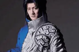 《火影忍者》真人版出现，忍了佐助，忍了小樱，忍不了纲手是男的图片