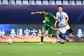 盘点中超新赛季拉拽镜头集锦，我拿不到球你也别想图片