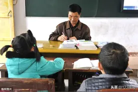 室友的两张英语四六级证书，让我明白人与人之间的差距到底有多大图片