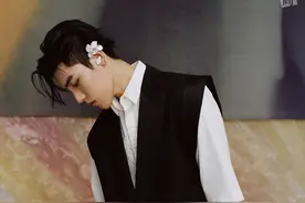 王子异否认不配合：从韩国回来 物业要求居家隔离图片