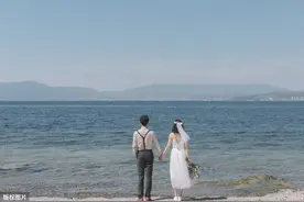 那个说不婚的女孩，要结婚了图片