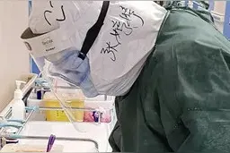 “摘下口罩那天，很想见你‘一面’”图片