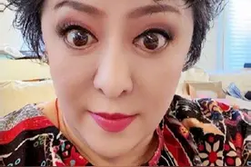 向太剪短发太惊艳，电爆炸头染棕色发色，10级美颜变“蛇精”图片