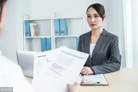 面试官：你跟女领导出差，只有一间房，如何处理，小伙回答被录用图片