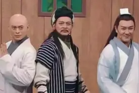 《天龙八部》23年，女主成金刚芭比，男主整容上瘾，他爱买地摊货图片