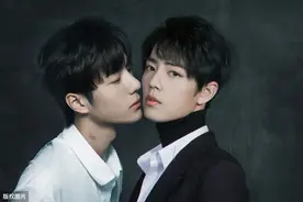 肖战王一博是情侣吗 从线上线下照片看太亲密了吧图片