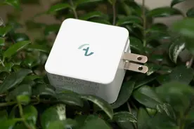 Allite氮化镓 USB-C 快充充电器使用体验 具备双 USB-C 充电接口图片