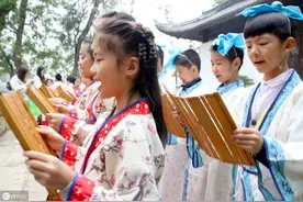 此七律诗全唐第一！李白看到题诗不敢提笔，学习才之后卷土重来图片