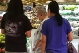 赌王最惨女儿何超雄曝光，携保姆逛街身材臃肿，和亲姐决裂争资产图片