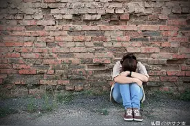 20岁大二女生不慎感染艾滋：往事不堪回首，一想就撕心裂肺图片