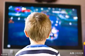 没错，我就是那个支持孩子看电视的妈妈图片