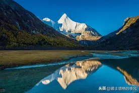 甘孜，一个有最美雪山、湖泊、草原的地方，这里是人间的胜境天堂图片