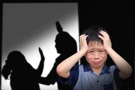 俗话说“有了后妈就等于有了后爹”，这就是我隐忍不离婚的原因图片