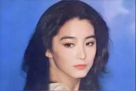 林青霞意外曝婚姻状况，结婚26年被传离婚14年，女神也不容易图片